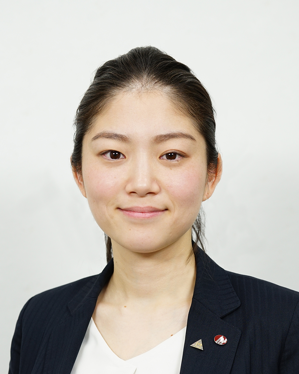 岡口瞳美